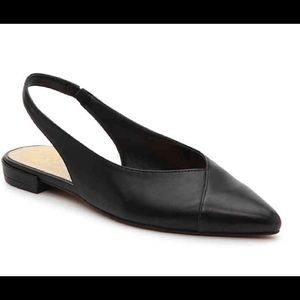 Vince Camuto Black Flats size 8M.